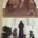 Statua nel Chiostro della SS. Annunziata